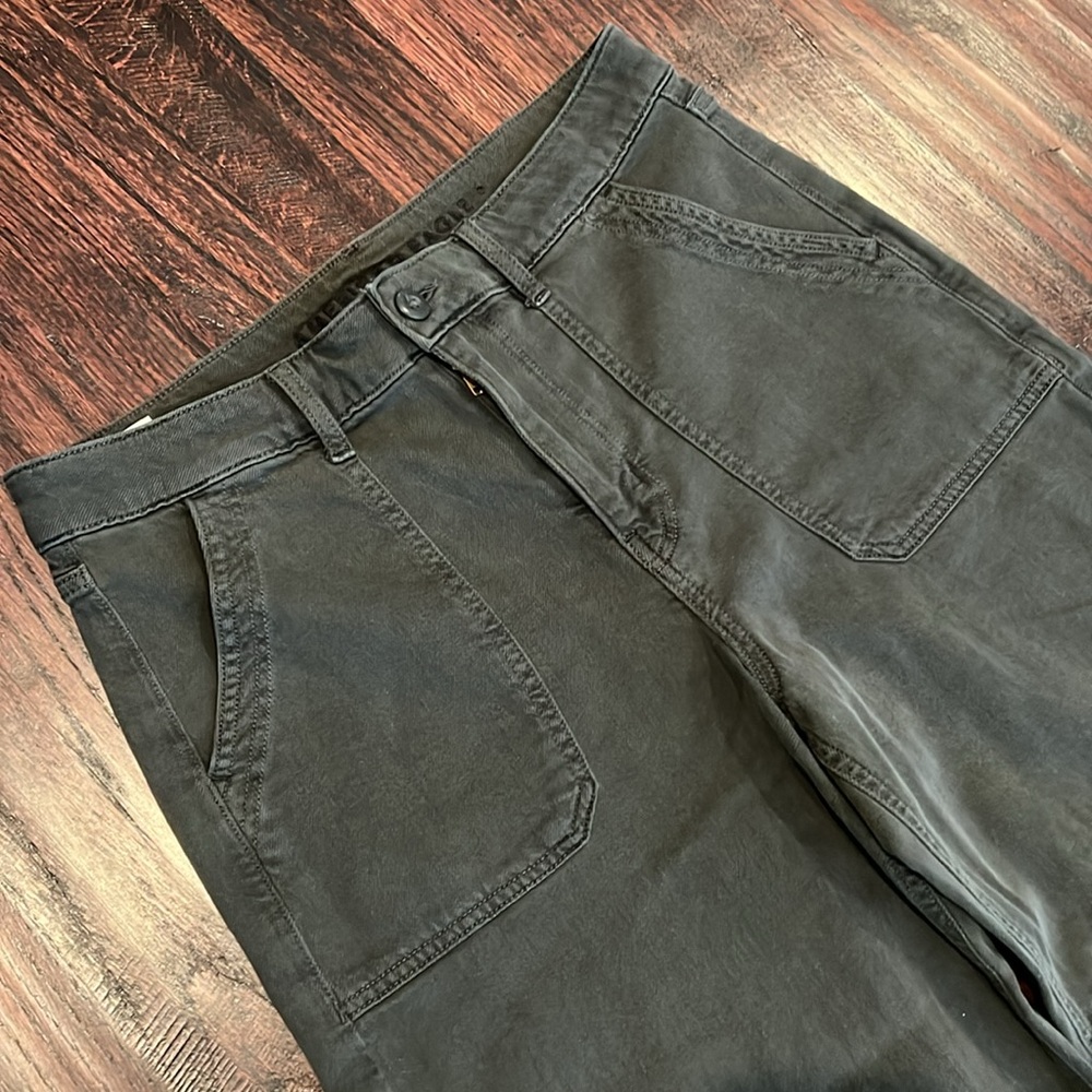 AE Dreamy Drape Stretch Super High-Waisted Baggy Wide-Leg Pant, 8 Short, gray